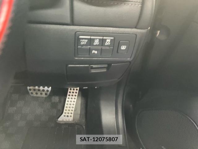 Mazda ATENZA 2016-09 8158734-14