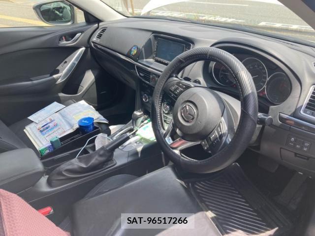 Mazda ATENZA 2013-07 8208531-9