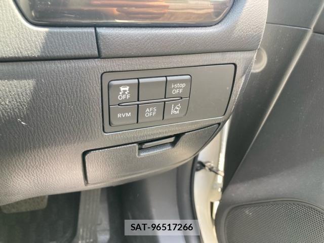Mazda ATENZA 2013-07 8208531-11