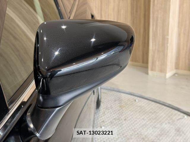 Mazda ATENZA 2016-06 8208530-27