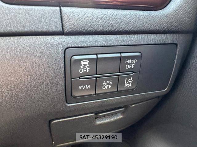 Mazda ATENZA 2014-09 8230713-24