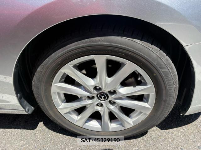 Mazda ATENZA 2014-09 8230713-3