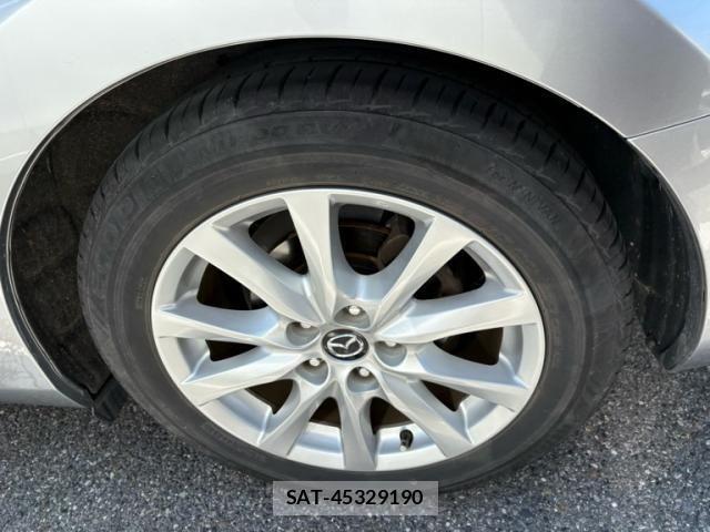 Mazda ATENZA 2014-09 8230713-5