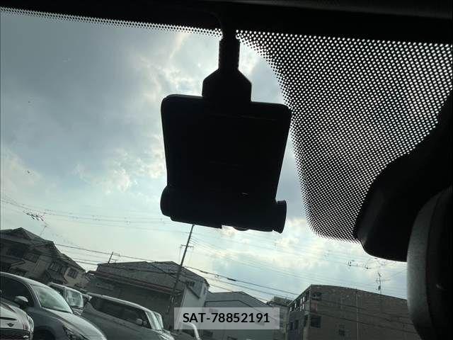 Mazda ATENZA 2013-07 8336661-29