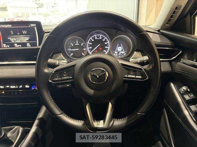 Mazda ATENZA 2018-07 8353791-11