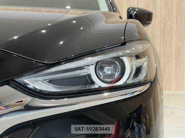 Mazda ATENZA 2018-07 8353791-21