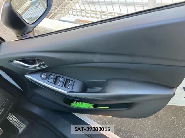 Mazda ATENZA 2015-03 8366834-14