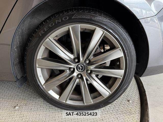 Mazda ATENZA 2018-10 8366830-25