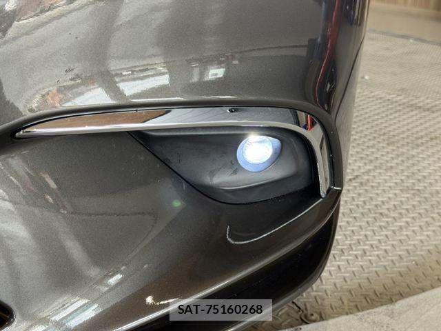 Mazda ATENZA 2016-09 8366835-14