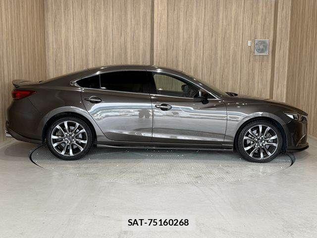 Mazda ATENZA 2016-09 8366835-18