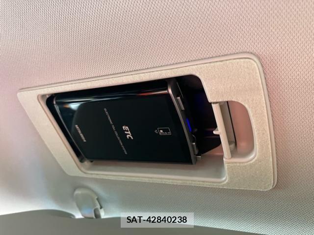 Mazda ATENZA 2015-06 8371825-24