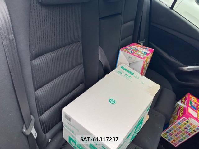 Mazda ATENZA 2017-08 8371826-10