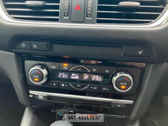 Mazda ATENZA 2017-08 8371826-20
