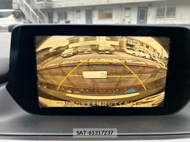 Mazda ATENZA 2017-08 8371826-22