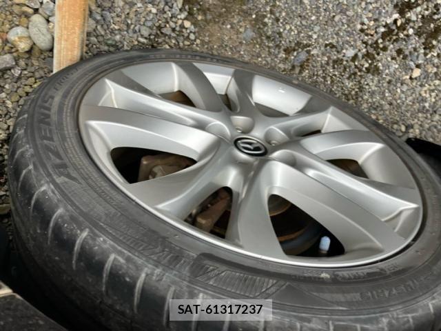 Mazda ATENZA 2017-08 8371826-5