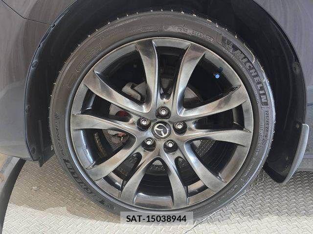 Mazda ATENZA 2015-01 8413411-16
