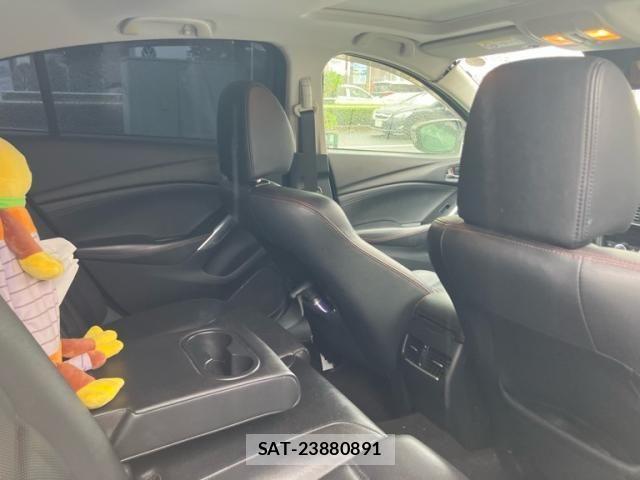 Mazda ATENZA 2014-07 8413417-9