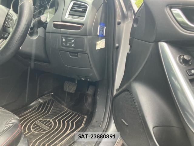 Mazda ATENZA 2014-07 8413417-15