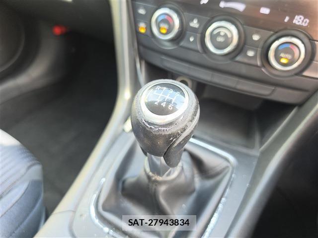 Mazda ATENZA 2013-05 8413412-10
