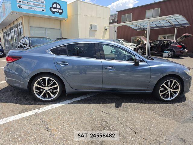 Mazda ATENZA 2013-12 8413410-2