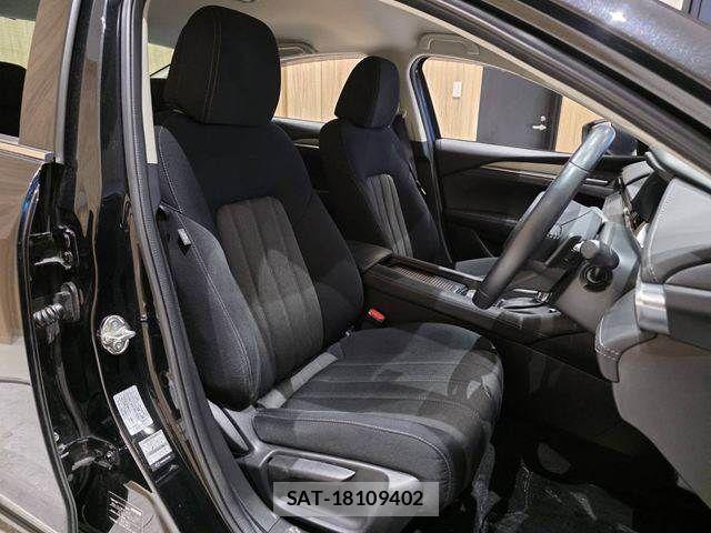 Mazda ATENZA 2019-01 8457279-9