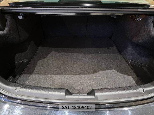 Mazda ATENZA 2019-01 8457279-11