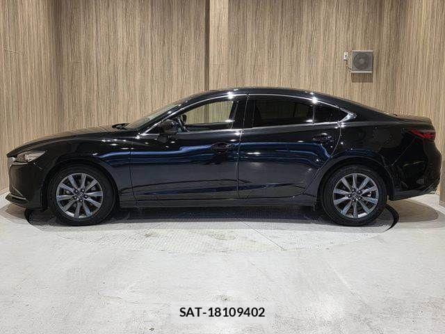 Mazda ATENZA 2019-01 8457279-21