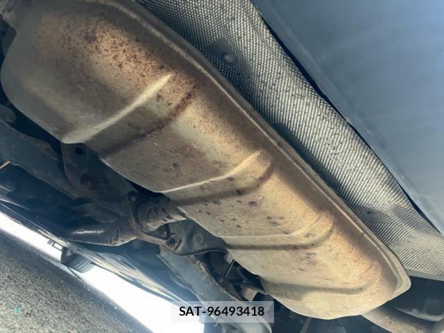 Mazda ATENZA 2014-05 8525636-5