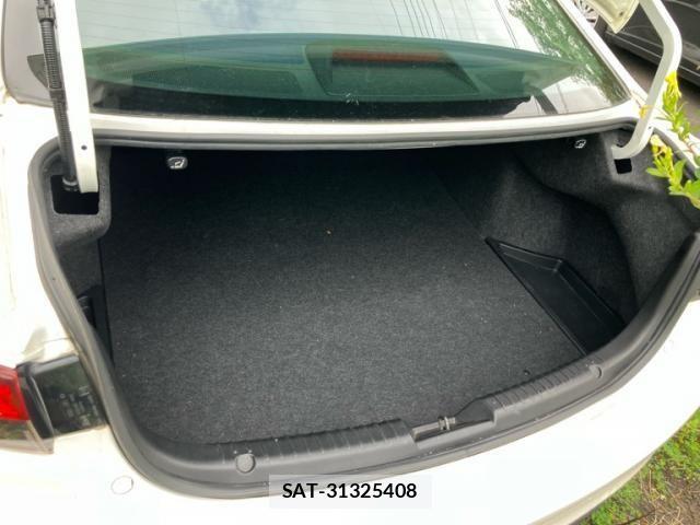 Mazda ATENZA 2014-02 8525634-9