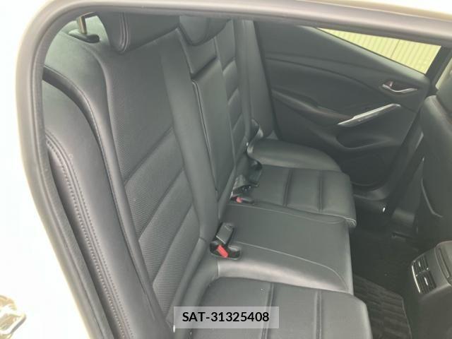 Mazda ATENZA 2014-02 8525634-11