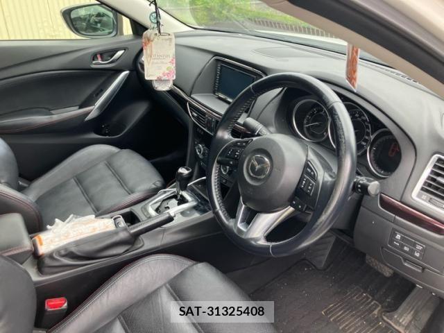 Mazda ATENZA 2014-02 8525634-13