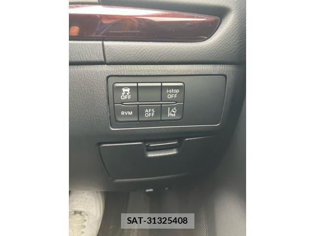 Mazda ATENZA 2014-02 8525634-19