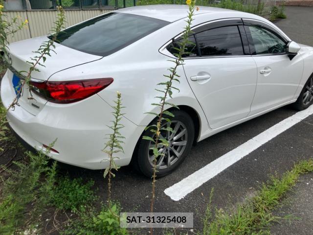Mazda ATENZA 2014-02 8525634-5