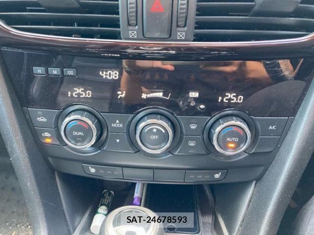 Mazda ATENZA 2014-01 8525635-20