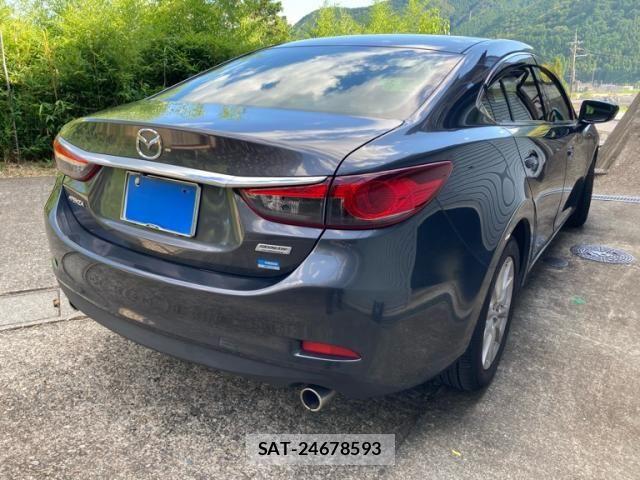 Mazda ATENZA 2014-01 8525635-2