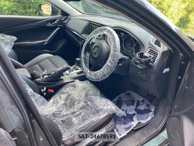 Mazda ATENZA 2014-01 8525635-8