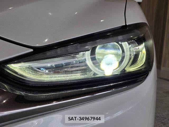 Mazda ATENZA 2019-01 8562535-13