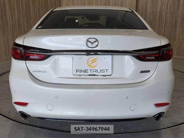 Mazda ATENZA 2019-01 8562535-19