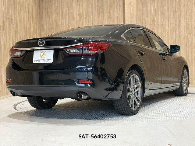 Mazda ATENZA 2018-01 8562537-18