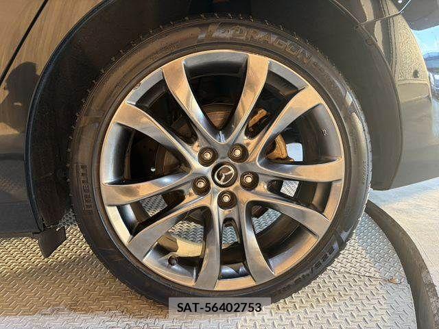 Mazda ATENZA 2018-01 8562537-29