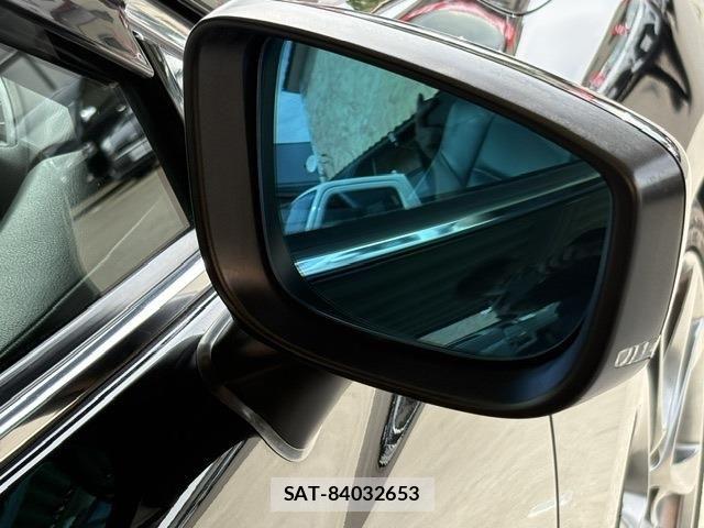 Mazda ATENZA 2018-02 8627565-14