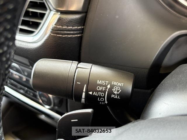 Mazda ATENZA 2018-02 8627565-24