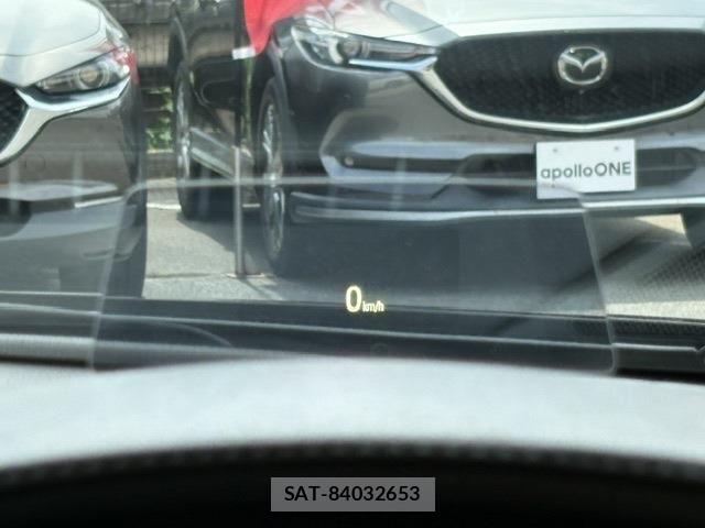 Mazda ATENZA 2018-02 8627565-28