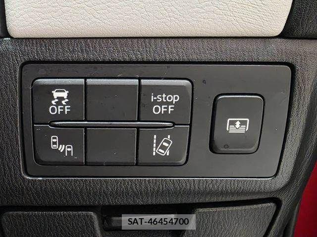 Mazda ATENZA 2016-04 8627564-8