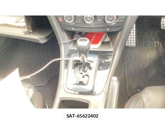 Mazda ATENZA 2013-09 8627566-9