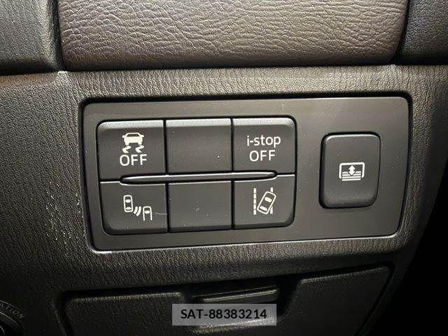Mazda ATENZA 2015-09 8685897-8