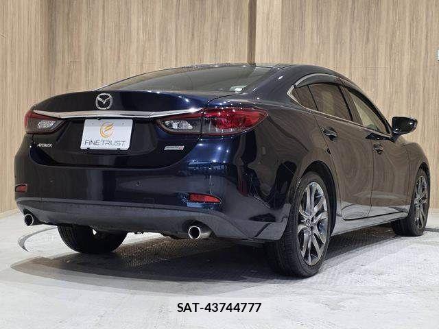 Mazda ATENZA 2015-01 8743610-19