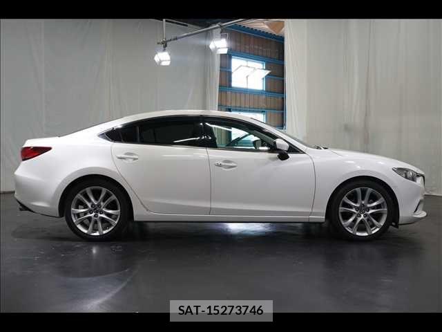 Mazda ATENZA 2013-01 8743611-15