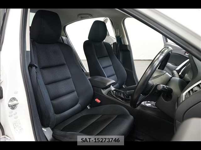 Mazda ATENZA 2013-01 8743611-16