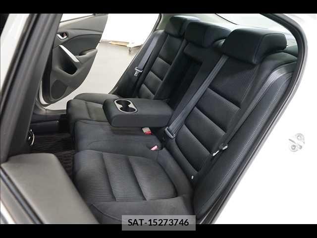 Mazda ATENZA 2013-01 8743611-17